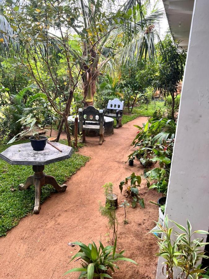 Smashing Inn Dambulla Exterior foto
